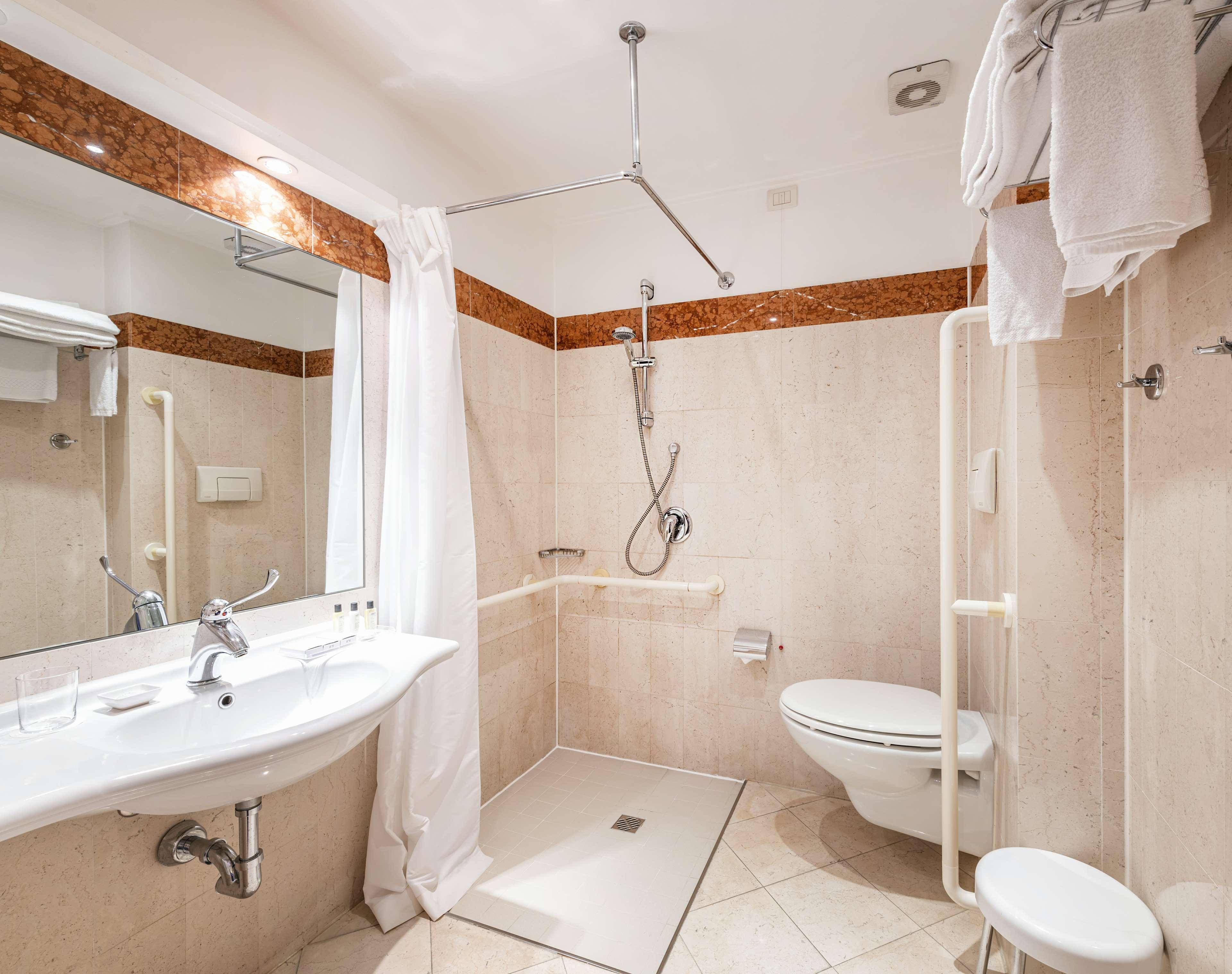 The Regency Sure Hotel Collection By Best Western Lissone Exterior foto